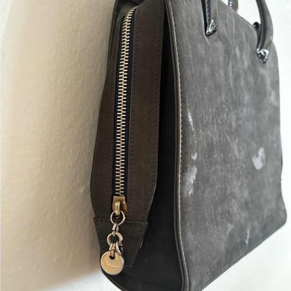 Vintage Salvatore Ferragamo Black Soft Leather/Suede Purse - Picture 10 of 15